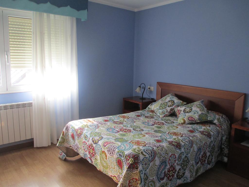 ריבאדסלה Hotel Brisas Del Sella מראה חיצוני תמונה